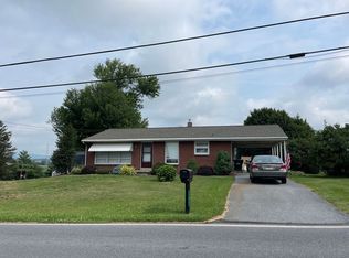 105 Chestnut St, Lititz, PA 17543