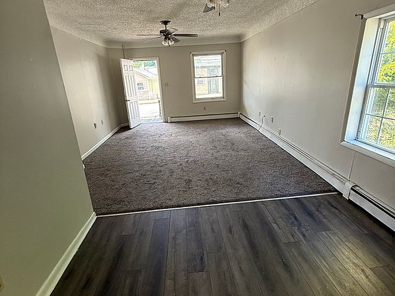 4th image of 1206 Main St #1206