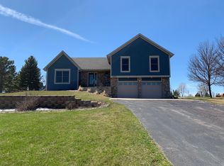 46895 Amen Cor, Brookings, SD 57006