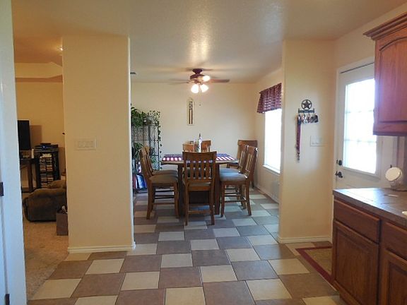 5th image of 1911 Clover Ln