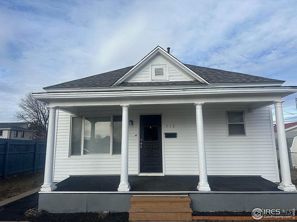 1st image of 416 Douglas St