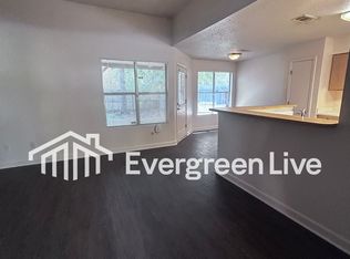 40 Serenata Ct, Pensacola, FL 32506