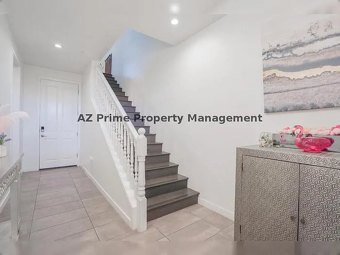 4438 N 27th St #4 — Photo 5