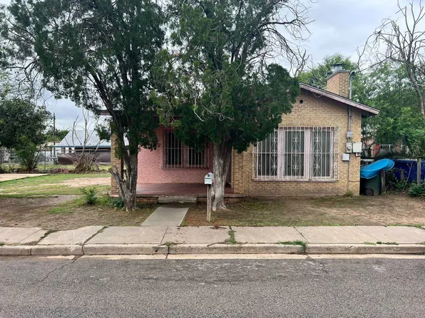 610 Santa Cleotilde Ave, Laredo, TX 78040