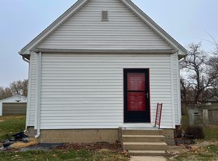 405 Carter St, Stanford, IL 61774