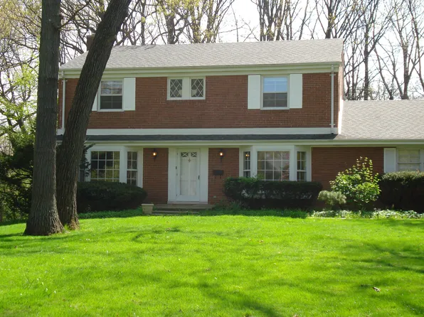 3454 Woodland Dr, Olympia Fields, IL 60461