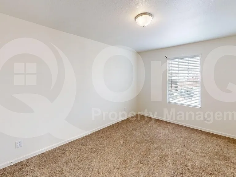 708 Bois D Arc Ln — Photo 11