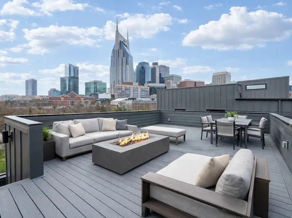 1001 Glenview Dr, Nashville, TN 37206