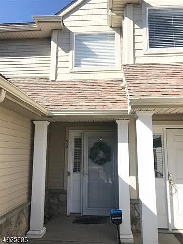1st image of 30 Harker Hill Dr #1005