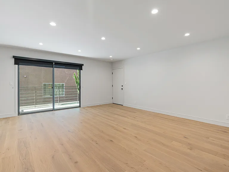 11726 Montana Ave #2 — Photo 7