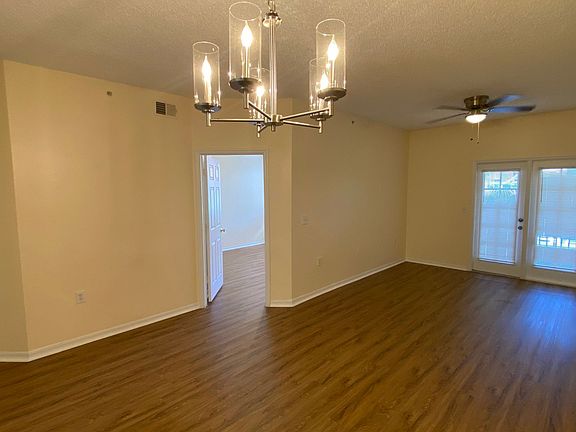 4th image of 10861 Windsor Walk Dr #7206