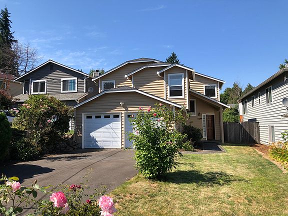 3rd image of 11529F 12th Ave NE