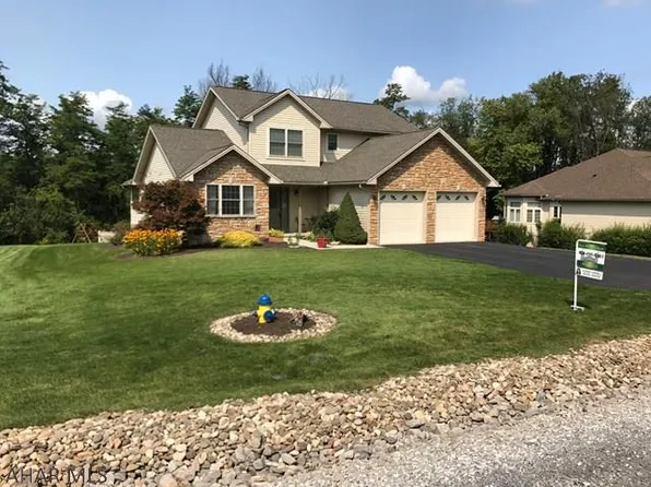 288 Pinecroft Ave, Altoona, PA 16601