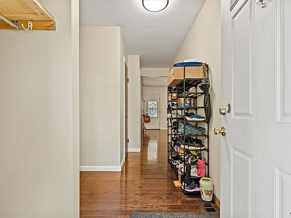 5th image of 8341 Zenith Dr