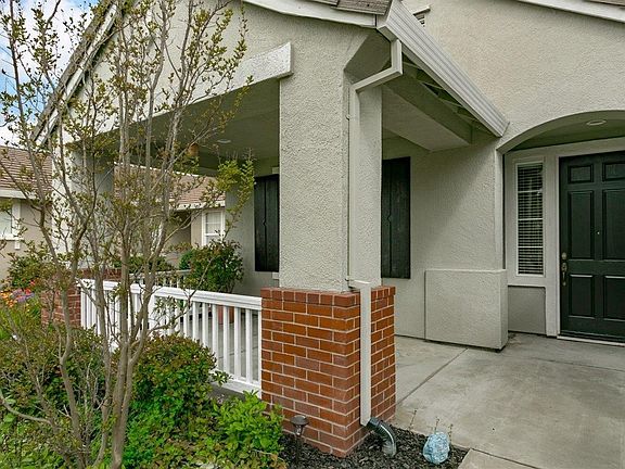 3rd image of 2517 Lark Sparrow Way
