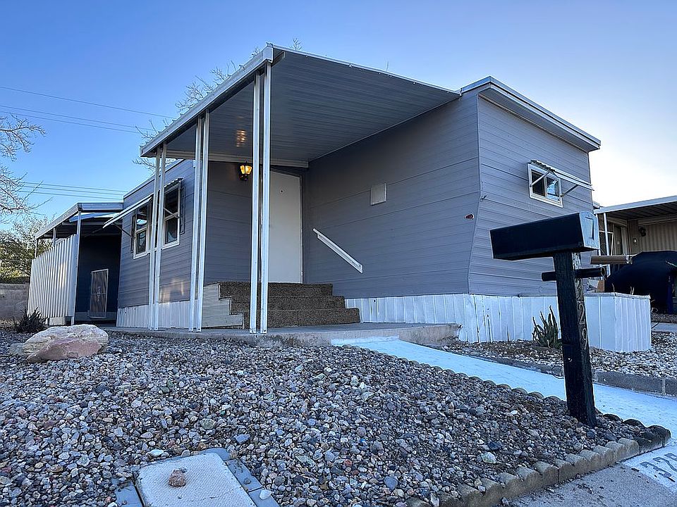 1st image of 2830 Palm St #329