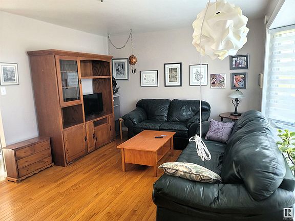 3rd image of 5008 48th Ave