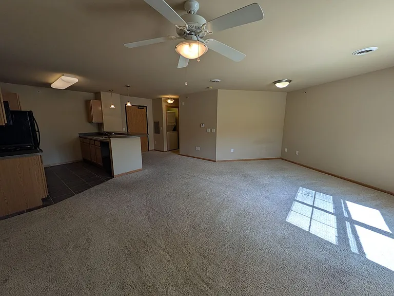 Cannery Square Apartments — Photo 13