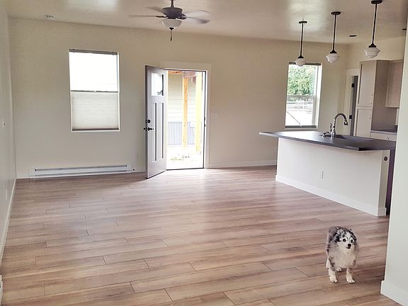 5th image of 501 S 12th St