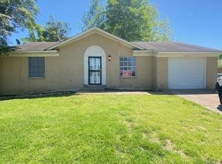 3809 Dante Ave, Memphis, TN 38128