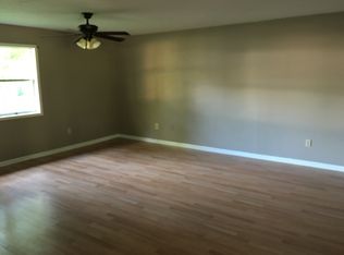 275 Magnolia Dr, Picayune, MS 39466