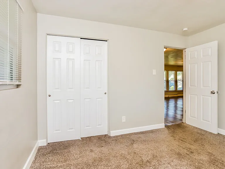 1545 Washington St — Photo 11