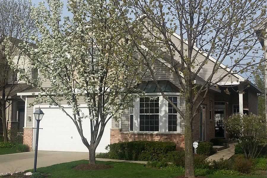 2nd image of 1613 Fairfax Ln