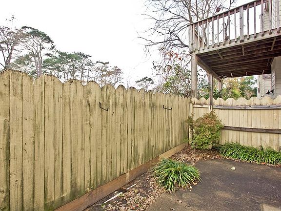 2nd image of 1010 Coquina Chas #1010