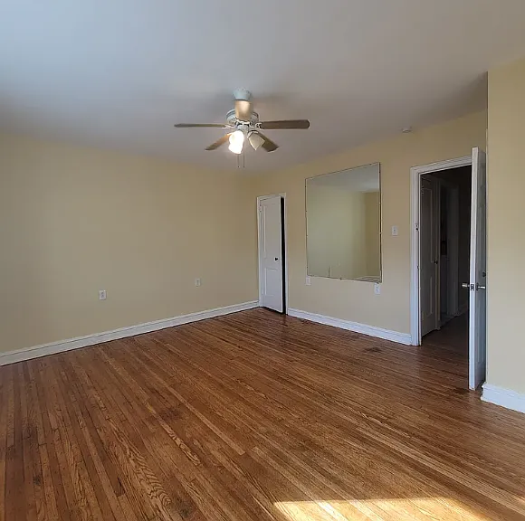 5908 Castor Ave — Photo 11