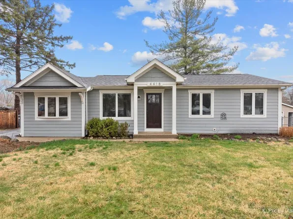 4418 Hickorynut Dr, McHenry, IL 60051