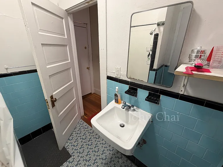1381 Commonwealth Ave #7 — Photo 17