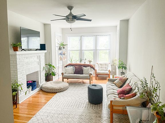 2nd image of 2500 W Pensacola Ave #2506-3