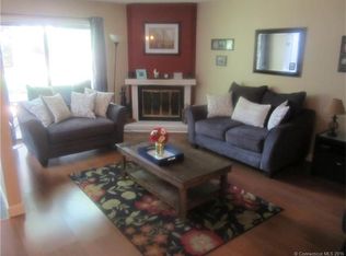 2 Chestnut Dr #0, Avon, CT 06001