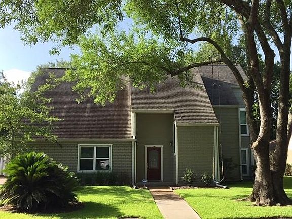 2nd image of 11911 Riverview Dr