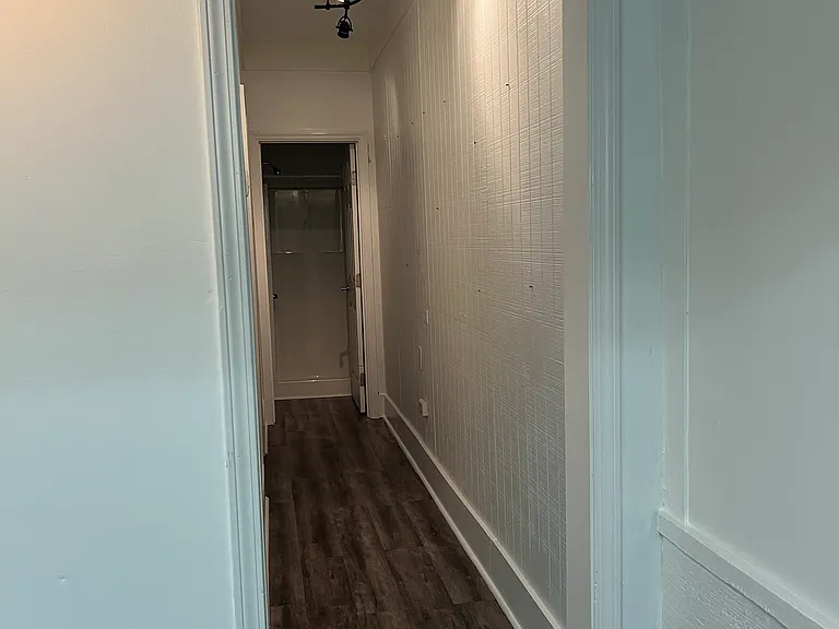708 Spring St — Photo 18