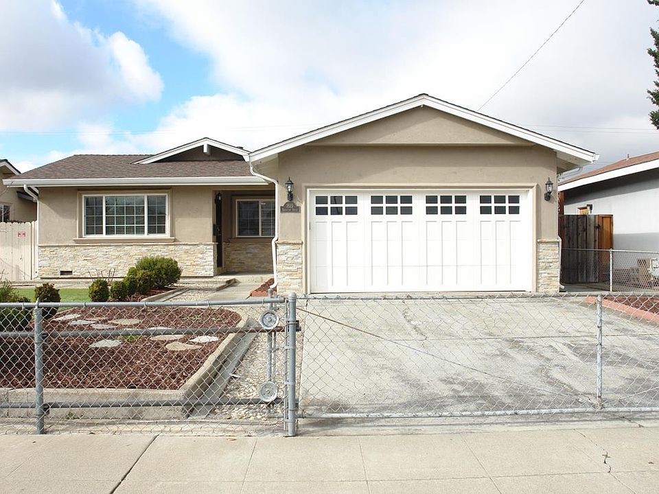 1st image of 1615 Saralynn Dr