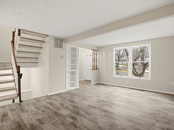 3rd image of 7727 Eagles Head Ct