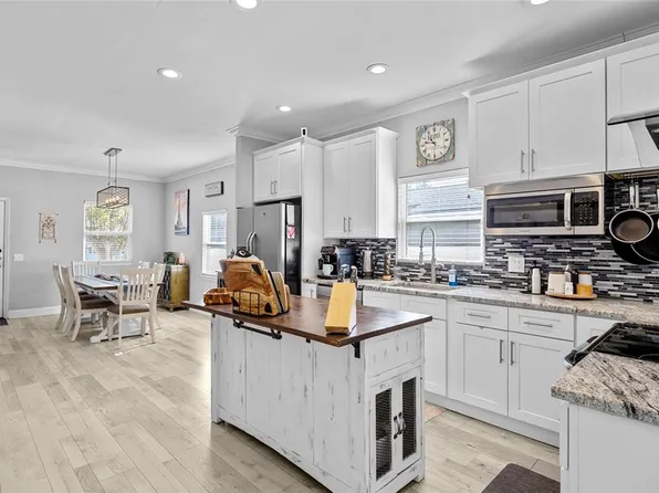 3110 15th St N, Saint Petersburg, FL 33704