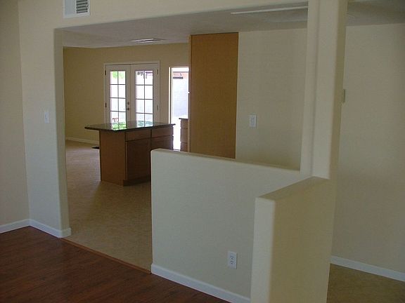 4th image of 5234 W Desert Cove Ave