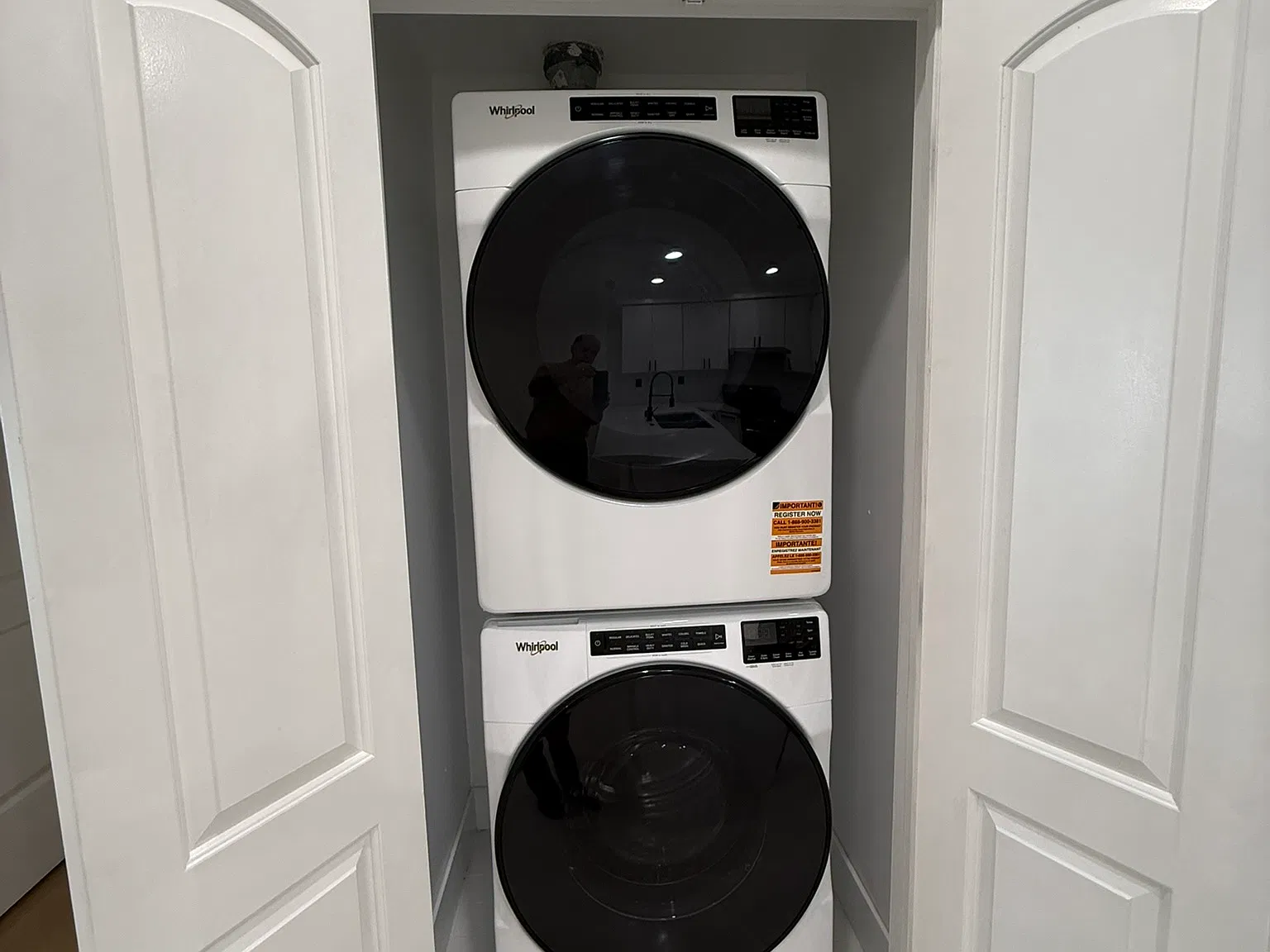 2 bed, 900 sqft, $2,850 — Photo 4