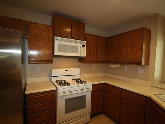2nd image of 370 Via Colinas