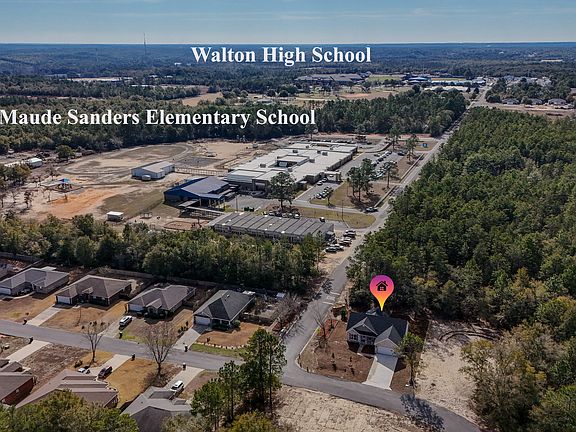 2nd image of 752 Magnolia Lake Dr