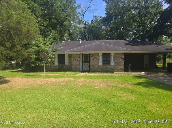 5709 Fairchild St, Jackson, MS 39209