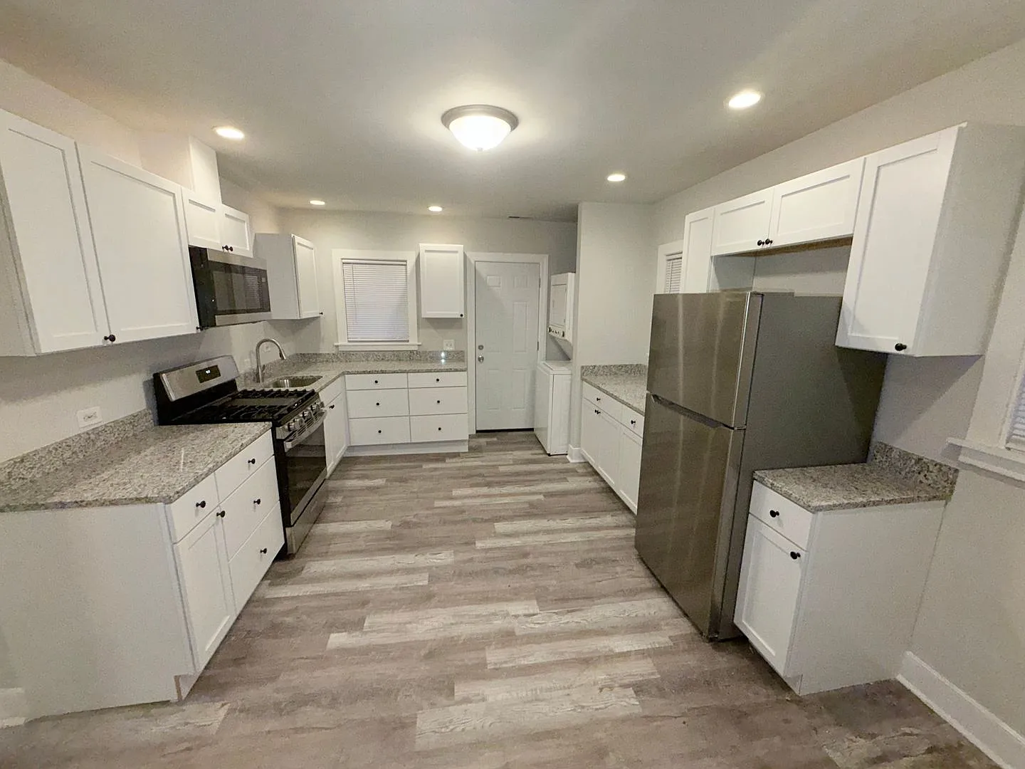 5209 West Lake Street — Photo 4