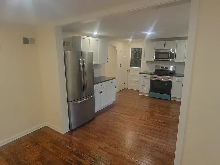 320 Hoffman Ave — Photo 15