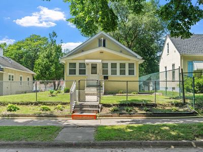 3647 Queen Ave N, Minneapolis, MN, 55412