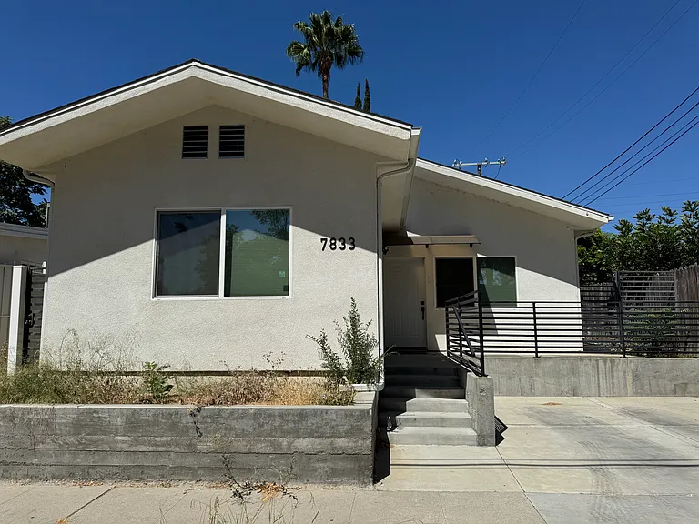 7833 Geyser Ave #1 — Photo 1