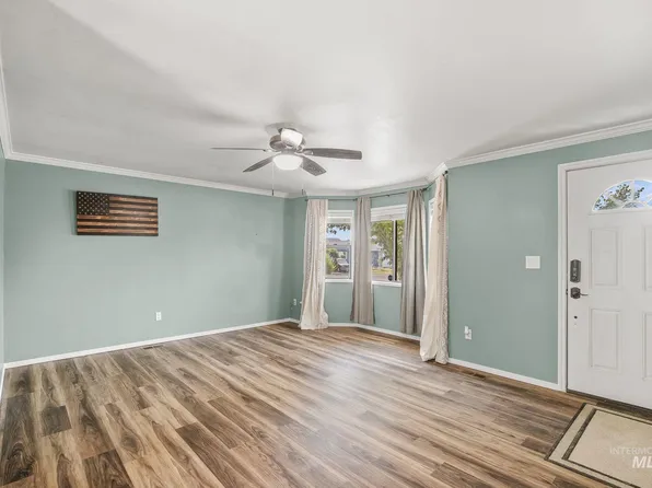 1805 Birch Dr, Lewiston, ID 83501
