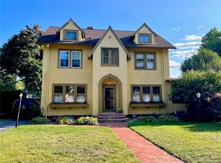 135 Daley Blvd, Rochester, NY 14617