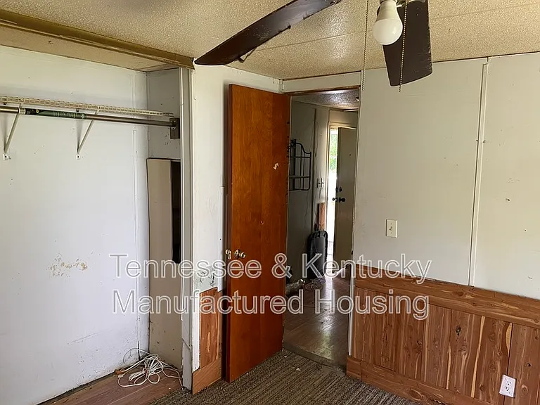 127 Cumberland Ln — Photo 5
